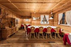 Hotel Hubertusstube - Reception, bar e stube